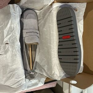 Vionic Uptown suede loafers - Never Worn